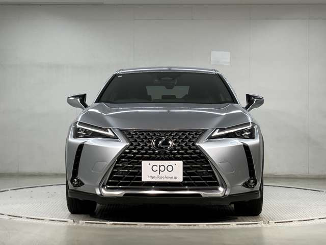 UX300h バージョンL 4WD