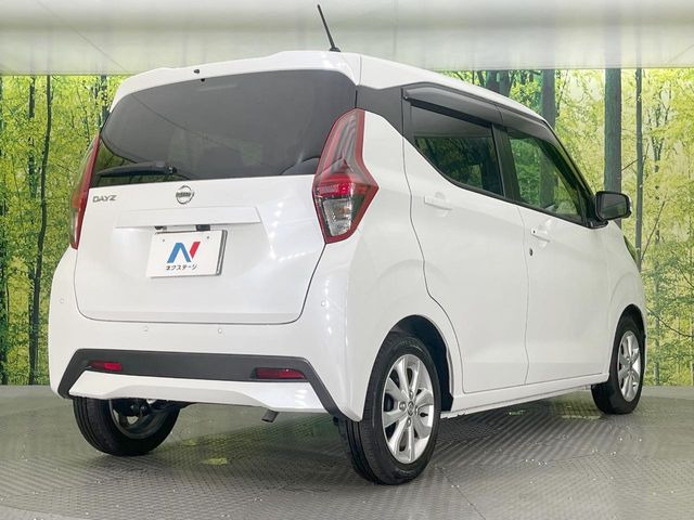 �������x�̃K���X�疌�ŝ����͂������A�㎿�ȃc���E����������B���O����_���J�����؂Ȉ��Ԃ�ی삵�A�F�����E�򉻂�h�~�B�u�e�X�v���b�V���R�[�g�v�A�u�e�v���~�b�T�R�[�g�v���炨�I�т��������܂��B