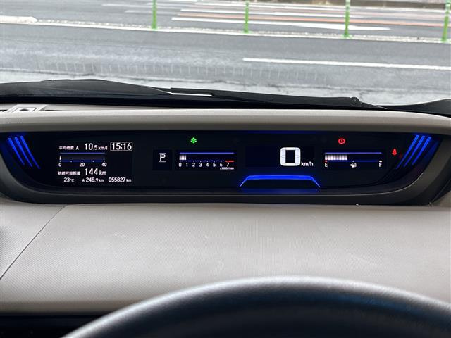 フリード1.5 G ホンダセンシング 4WD
