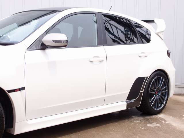 VARIS�J�[�{�����A�E�C���O/�J�[�{�����[�t�p�l��/LED�E�C���J�[�h�A�~���[/�ЊO�w�b�h���C�g���j�b�g/SONAR��LED�e�[��/�����`�^���}�t���[/STI���A�f���t���[�U�[/6MT