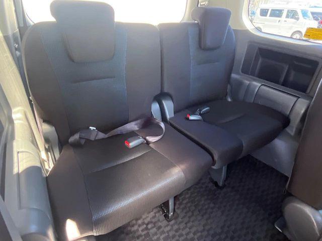 3��ڃV�[�g�͂�������ԗǍD����l�ł��������ƍ����Ē����܂��̂ŁA��l���ł̂��o���������N���N�ł��􂲉Ƒ��ŁA�C�̒m�ꂽ���ԂŁA�h���C�u�ɍs���̂��y���݂ł��ˁ�