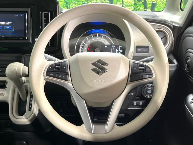 �y�X�e�A�����O�X�C�b�`�z�^�]���A�O������ڐ������炷���ƂȂ��A�I�[�f�B�I���̑��삪�\�ȕ֗��@�\!���S&���K�ȃh���C�u�����o���Ă���܂���