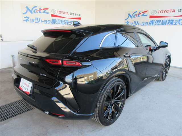 クラウンスポーツ2.5 Z E-Four 4WD