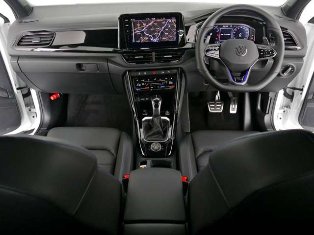 T-RocR ブラック スタイル 4WD