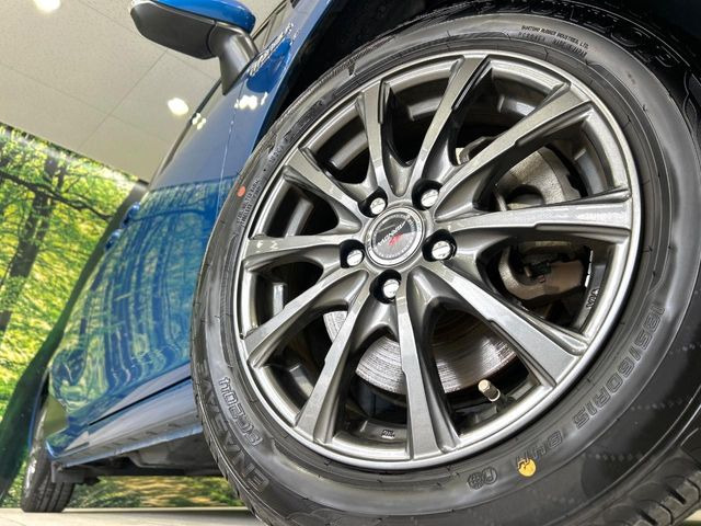 �y15�C���`�A���~�z�C�[���z�O�ςɃ}�b�`�����A���~�z�C�[���𑕒����Ă���܂��B�e��A���~�z�C�[����A�X�^�b�h���X�^�C�����戵�����Ă���܂��B���񂲑��k����������