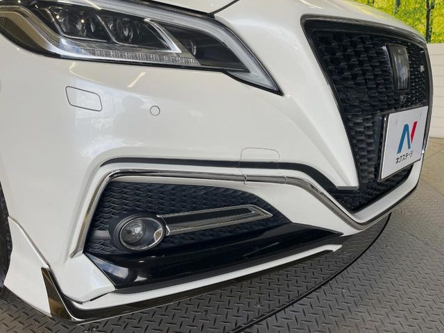 クラウンハイブリッド 2.5 RS アドバンス Four 4WD