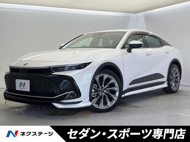 クラウンクロスオーバー2.5 G アドバンスト レザー パッケージ E-Four 4WD