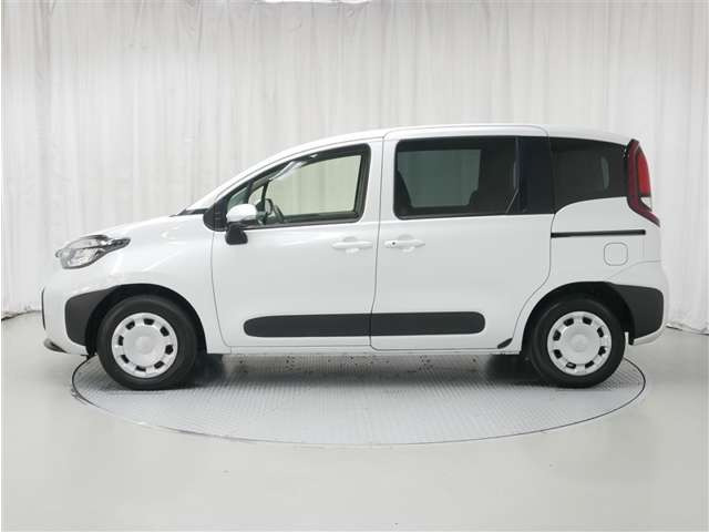 シエンタハイブリッド 1.5 G E-Four 4WD