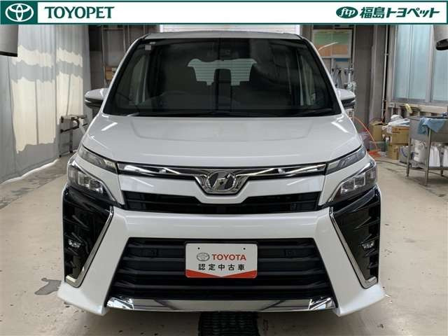 ヴォクシー2.0 ZS