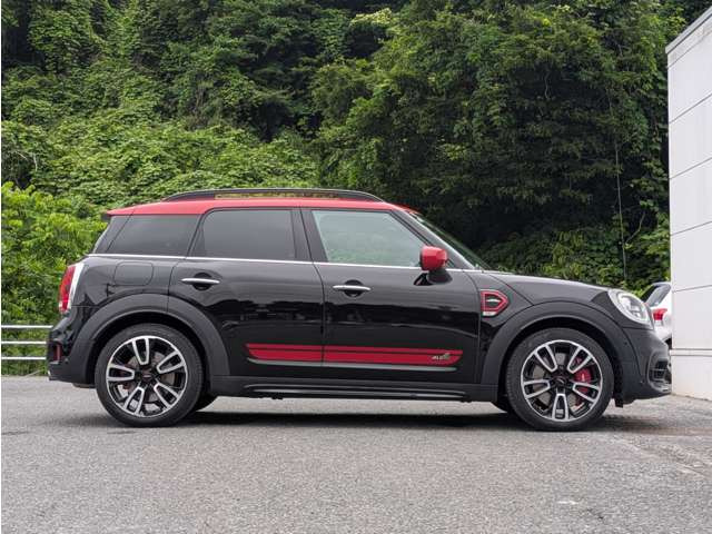 ミニクロスオーバージョン・クーパー・ワークス 4WD