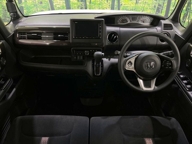 N-BOXカスタムG L ホンダセンシング