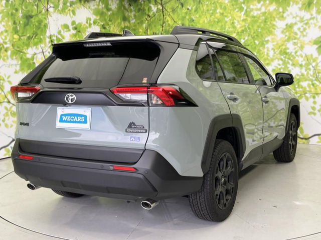 RAV42.0 アドベンチャー オフロードパッケージ II 4WD