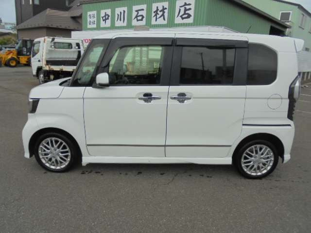 N-BOXL ターボ 4WD