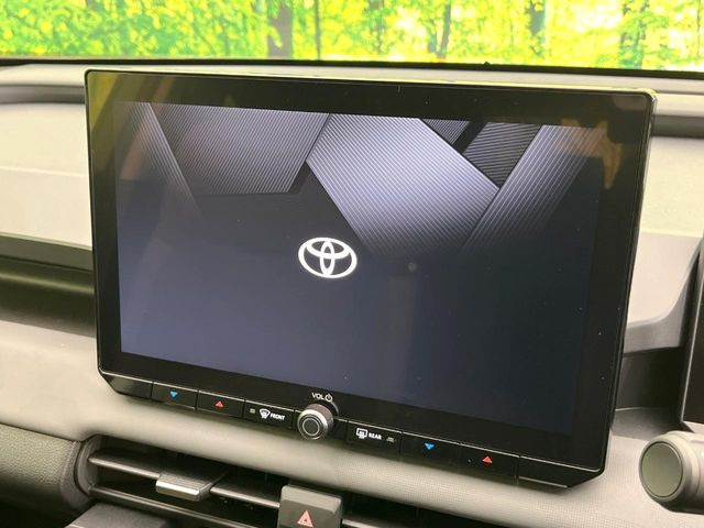 �y12.9�C���` �f�B�X�v���C�I�[�f�B�I�z���ʂ̃f�B�X�v���C��AppleCarPlay��AndroidAuto�����p�\�B�傫�ȉ�ʂŃX�}�z�i�r�A�v���������p���������܂���