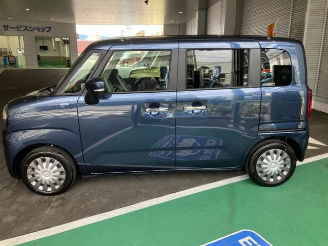 ワゴンRスマイルハイブリッド(HYBRID) X