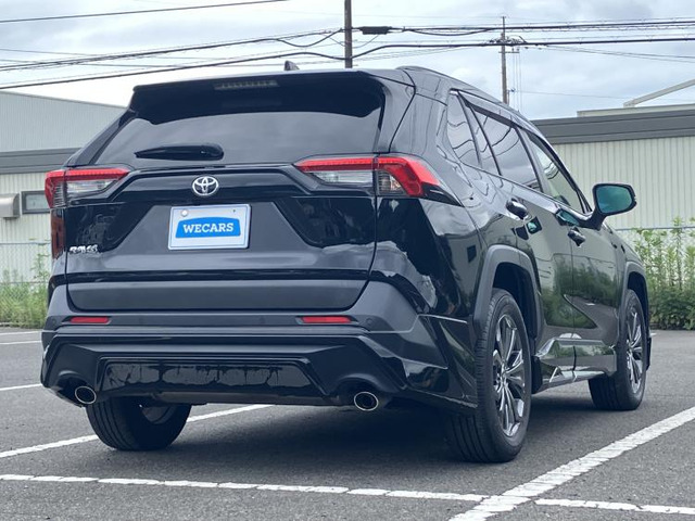 RAV42.0 G 4WD