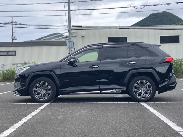 RAV42.0 G 4WD
