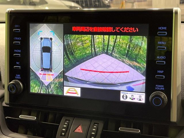 �y�p�m���~�b�N�r���[���j�^�[�z��p�̃J�����ɂ��A�ォ�猩���낵���悤�Ȏ��_��360�x�N���}�̎��͂��m�F���邱�Ƃ��ł��܂������p�������m�F���₷���A�����ꏊ�ł̐؂�Ԃ��⒓�Ԃ��X���[�Y�ɍs���܂��B