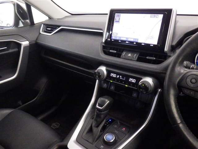 RAV42.5 ハイブリッド G E-Four 4WD