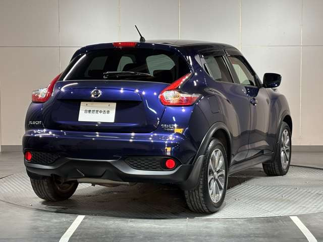 ジューク1.6 16GT FOUR 4WD