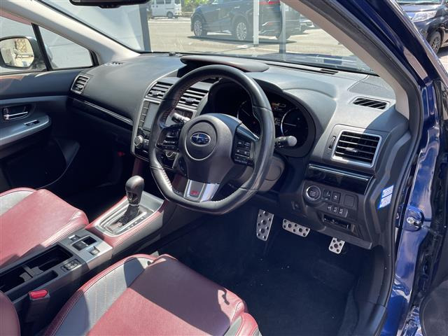レヴォーグ1.6 STI スポーツ アイサイト 4WD