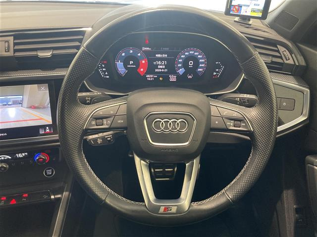Q335 TDI クワトロ Sライン ディーゼル 4WD