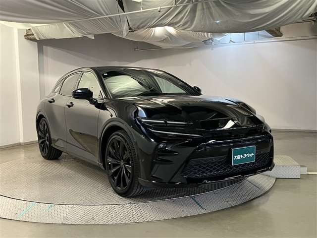 クラウンスポーツ2.5 Z E-Four 4WD