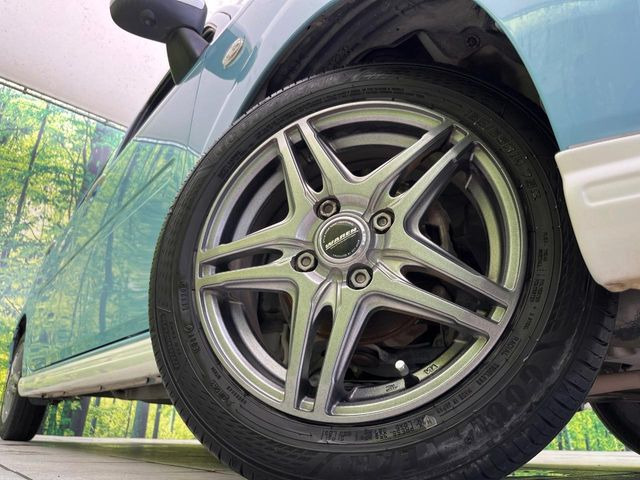 �y14�C���`�A���~�z�C�[���z�O�ςɃ}�b�`�����A���~�z�C�[���𑕒����Ă���܂��B�e��A���~�z�C�[����A�X�^�b�h���X�^�C�����戵�����Ă���܂��B���񂲑��k����������