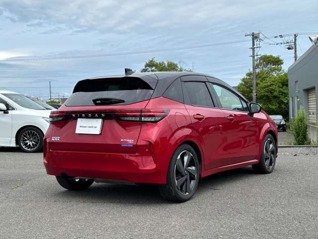 ノートオーラ1.2 G FOUR 4WD
