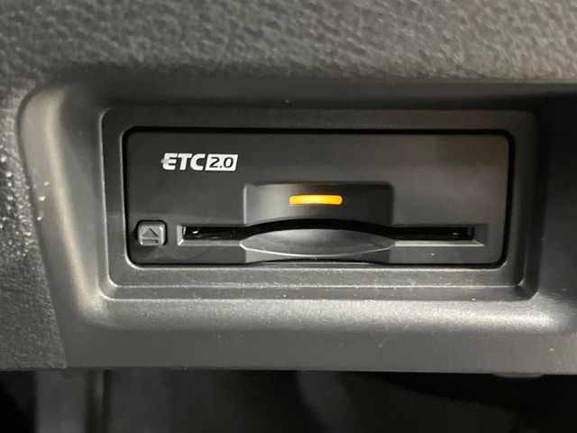 【ETC】高速道路の料金所をストレスなく通過!話題のスポットやサービスエリアに多い「スマートIC」利用時は必須のアイテムです。当店でセットアップを実施、ご納車当日からすぐにご利用いただけます!