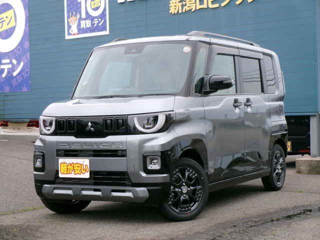 デリカミニG プレミアム 4WD
