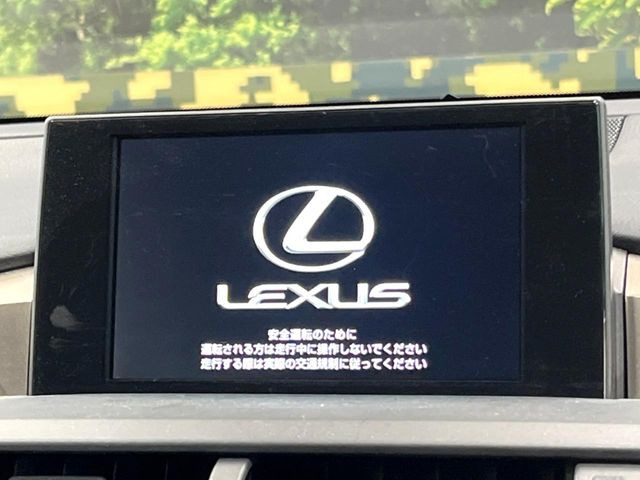 NX200t Fスポーツ