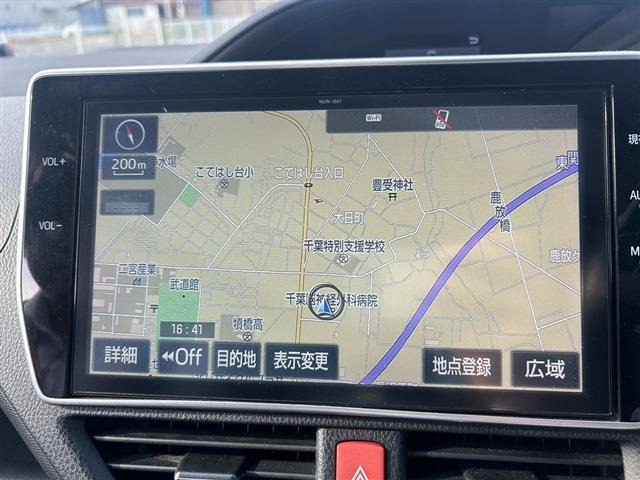 ヴォクシー1.8 ハイブリッド ZS