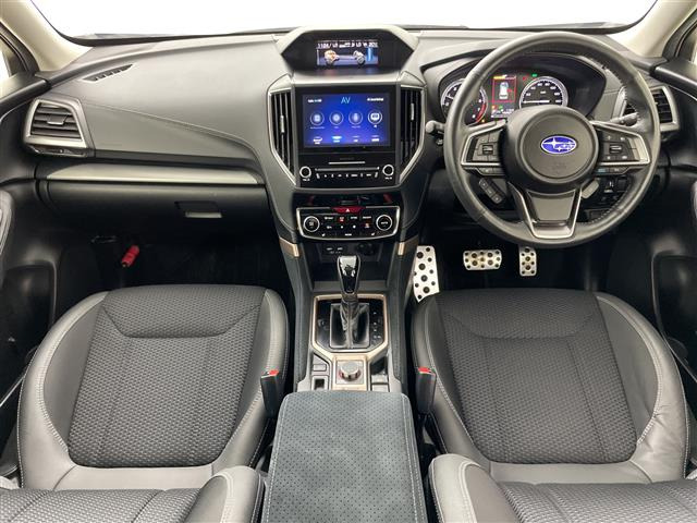 フォレスター2.0 アドバンス 4WD