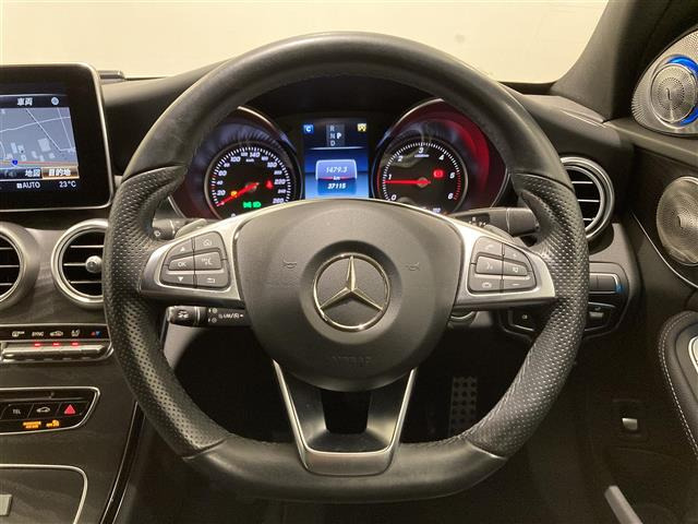 CクラスC220d ローレウス エディション