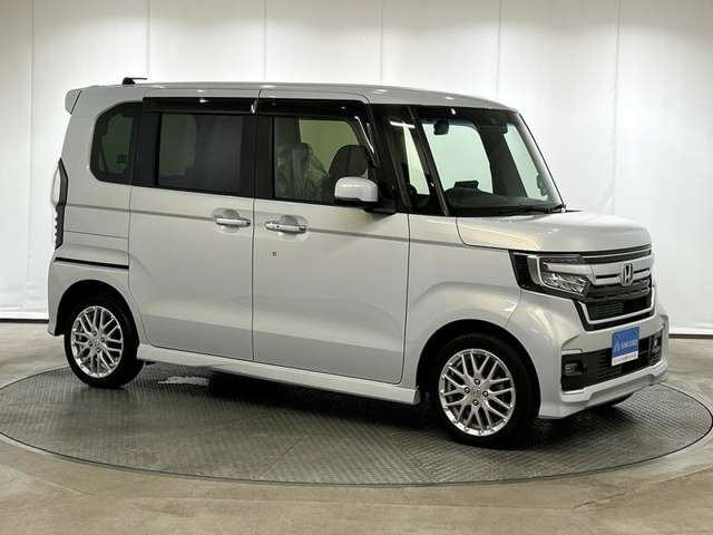 N-BOXカスタムL ターボ 4WD