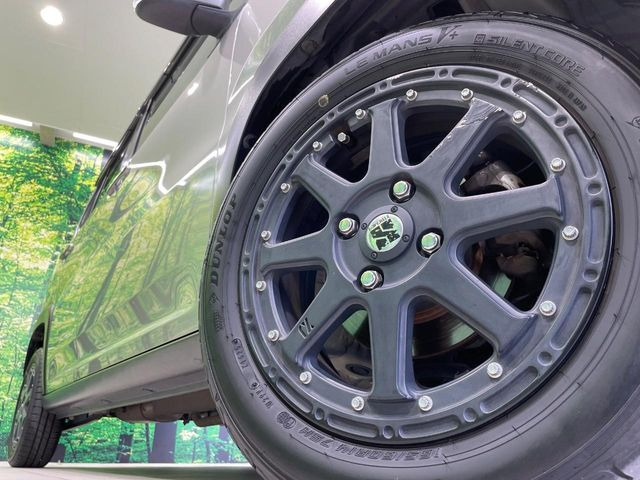 �y14�C���`�A���~�z�C�[���z�O�ςɃ}�b�`�����A���~�z�C�[���𑕒����Ă���܂��B�e��A���~�z�C�[����A�X�^�b�h���X�^�C�����戵�����Ă���܂��B���񂲑��k����������