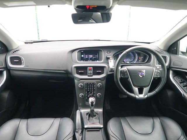 V40D4 ディーゼル