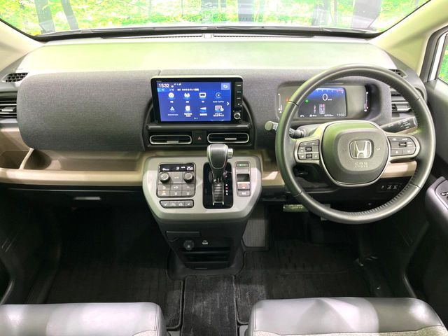 フリード1.5 エアー EX