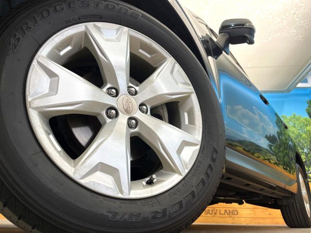 �y����17�C���`�A���~�z�C�[���z�O�ςɃ}�b�`���������A���~�z�C�[���𑕒����Ă���܂��B�e��ЊO�A���~�z�C�[����A�X�^�b�h���X�^�C�����戵�����Ă���܂��B���񂲑��k����������