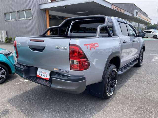 ハイラックス2.4 Z ブラック ラリー エディション ディーゼル 4WD