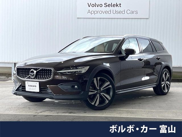 V60クロスカントリーT5 AWD プロ 4WD