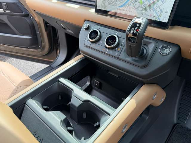 �c�C���J�b�v�t�H���_�[�EUSB&USB�^�C�vC�[�d�B