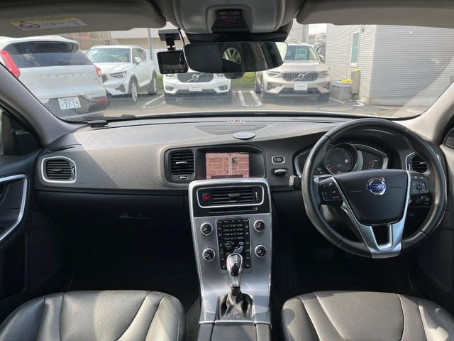 V60