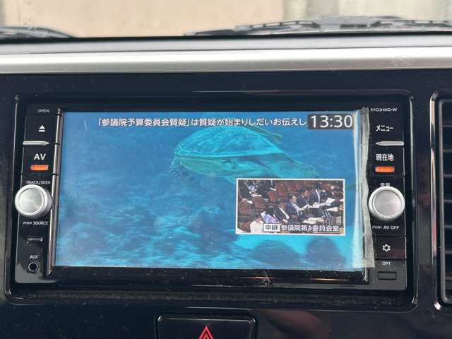 �A���E���h�r���[���j�^�[������