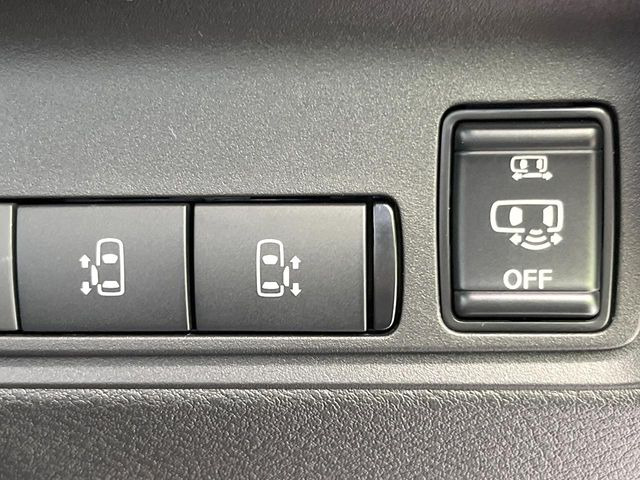 セレナ1.4 e-POWER ハイウェイスターV