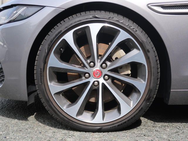 XES 2.0L D180 ディーゼル