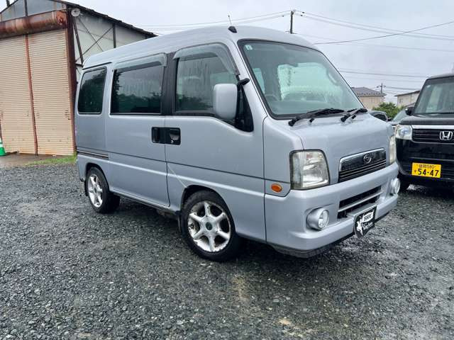 サンバーディアススーパーチャージャー 4WD