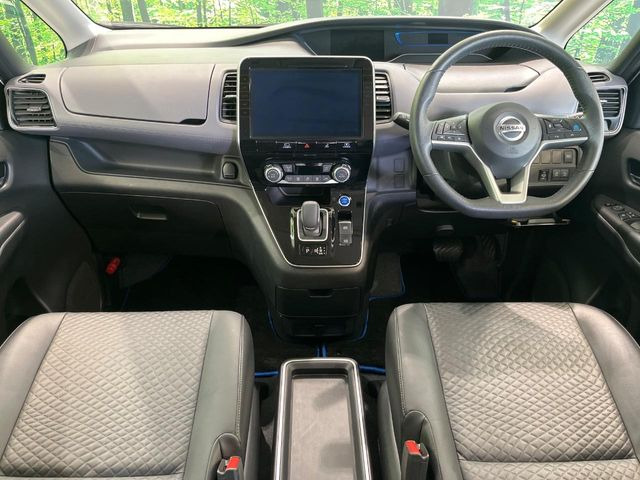 セレナ1.2 e-POWER ハイウェイスターV