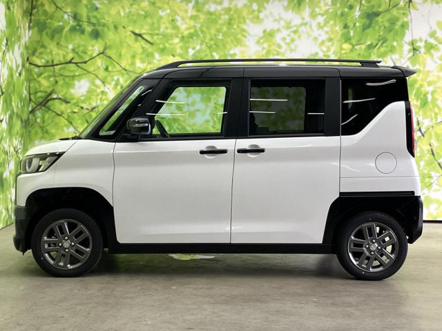 デリカミニT プレミアム リミテッド エディション 4WD